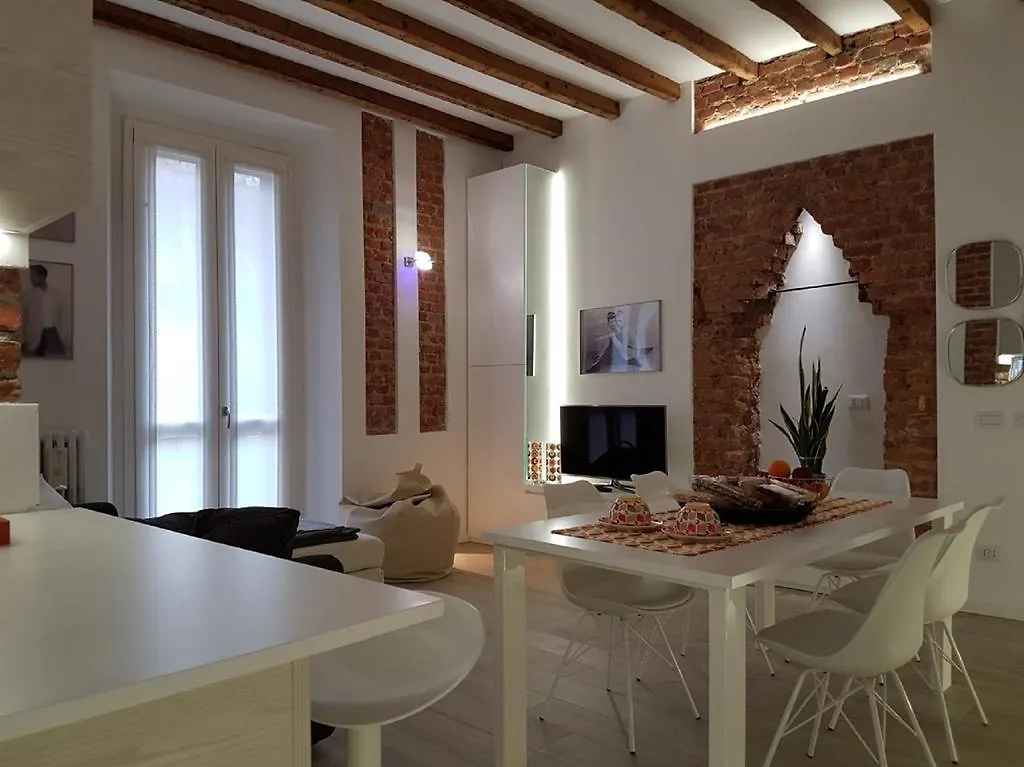 Appartamento Toscale Milan Apartment