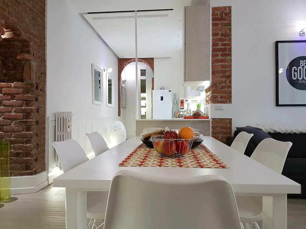 Apartment Appartamento Toscale Milan