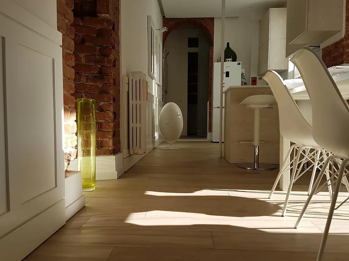 Apartment Appartamento Toscale Milan