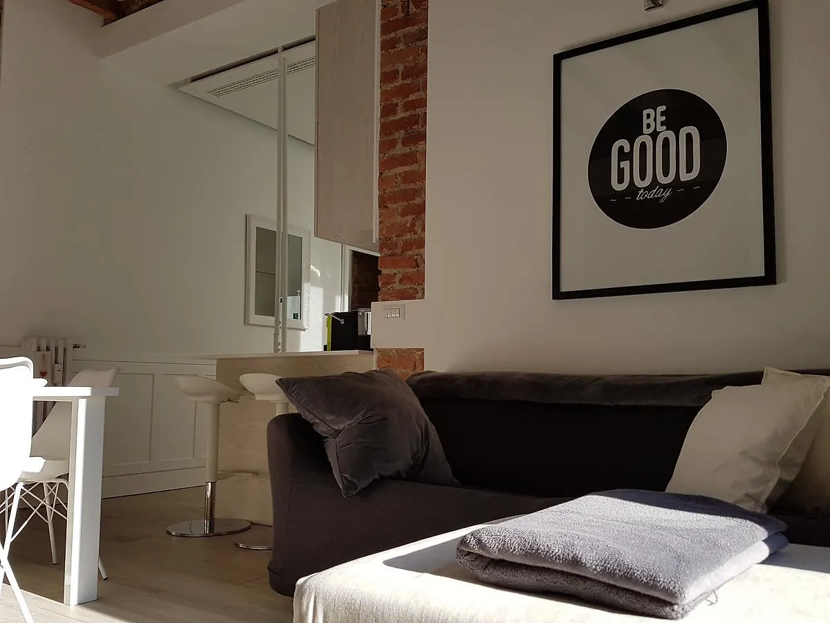 Apartment Appartamento Toscale Milan